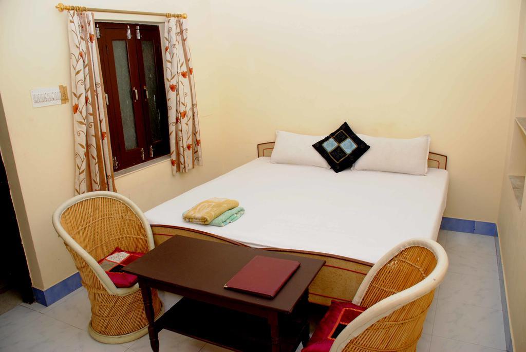 פושקאר Hotel Tulsi Palace מראה חיצוני תמונה